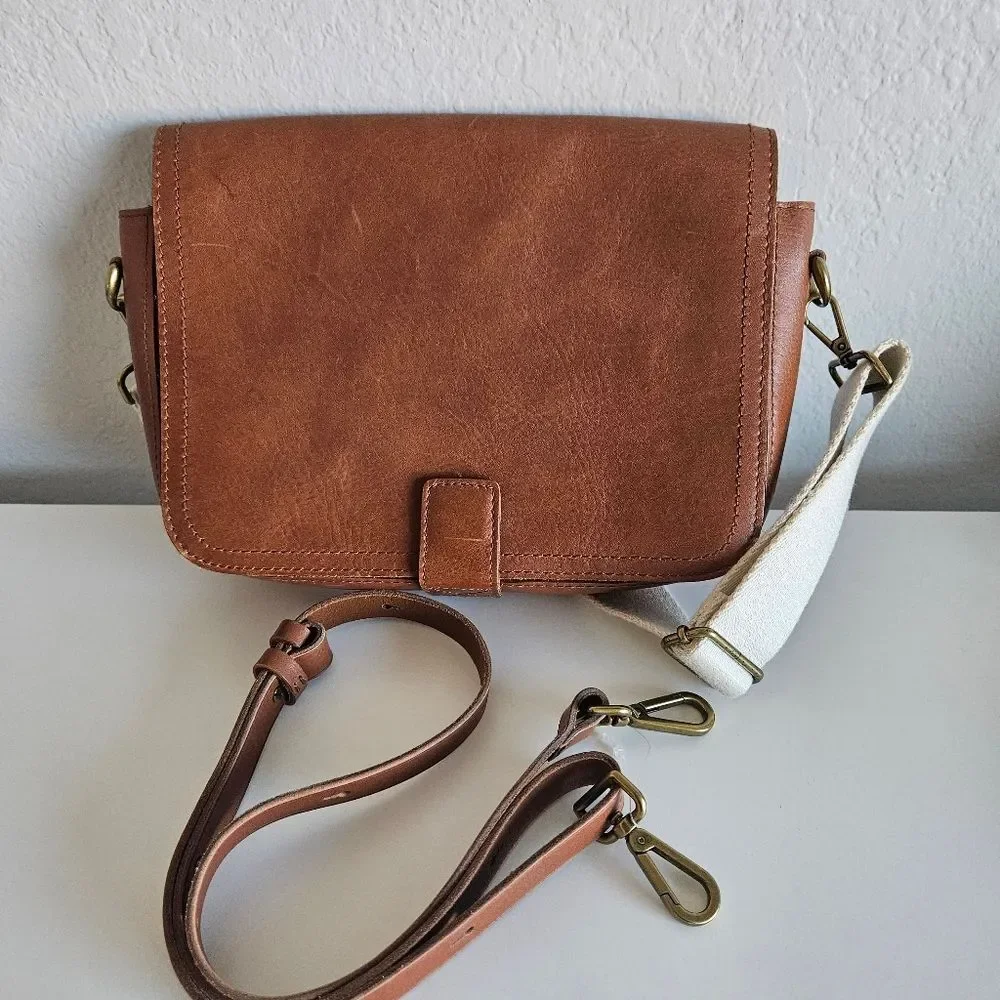 NWT Madewell The Transport Flap Shoulder Bag Leather in English Saddle Crossbody - Picture 4 of 11